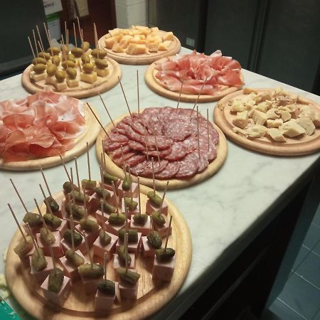 Locanda San Gallo Hotel Moggio Udinese Buitenkant foto